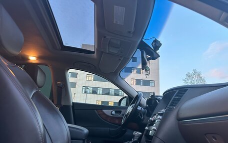 Infiniti FX II, 2012 год, 2 100 000 рублей, 18 фотография