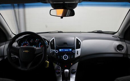 Chevrolet Cruze II, 2012 год, 740 000 рублей, 9 фотография