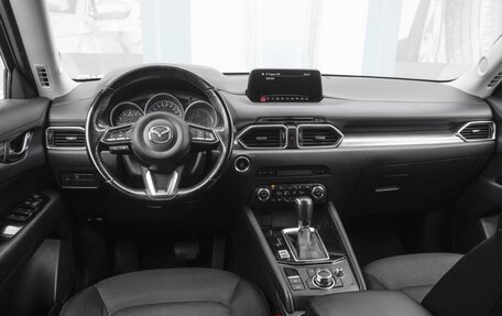 Mazda CX-5 II, 2017 год, 2 299 000 рублей, 6 фотография