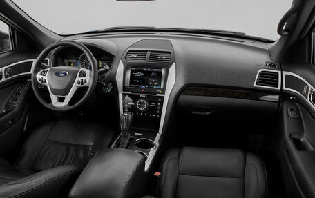Ford Explorer VI, 2013 год, 1 545 000 рублей, 10 фотография