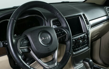 Jeep Grand Cherokee, 2018 год, 3 490 000 рублей, 12 фотография