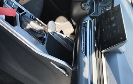 Geely Emgrand, 2023 год, 1 434 000 рублей, 24 фотография