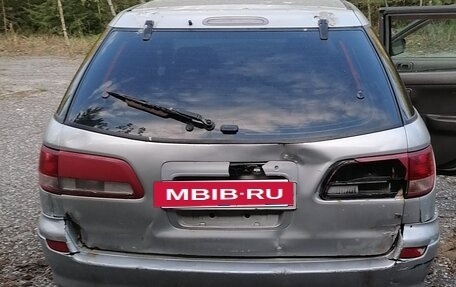 Nissan Expert, 2000 год, 150 000 рублей, 4 фотография