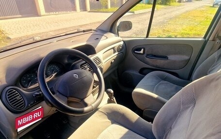 Renault Scenic III, 2003 год, 650 000 рублей, 9 фотография