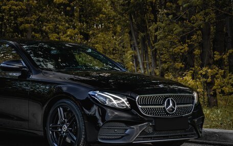Mercedes-Benz E-Класс, 2019 год, 4 100 000 рублей, 2 фотография