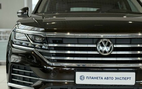 Volkswagen Touareg III, 2019 год, 3 850 000 рублей, 6 фотография