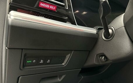 Volkswagen Touareg III, 2019 год, 3 850 000 рублей, 16 фотография