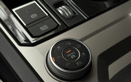 Volkswagen Touareg III, 2019 год, 3 850 000 рублей, 33 фотография