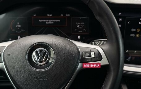 Volkswagen Touareg III, 2019 год, 3 850 000 рублей, 38 фотография