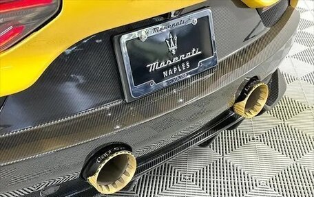 Maserati MC20, 2022 год, 19 000 000 рублей, 12 фотография
