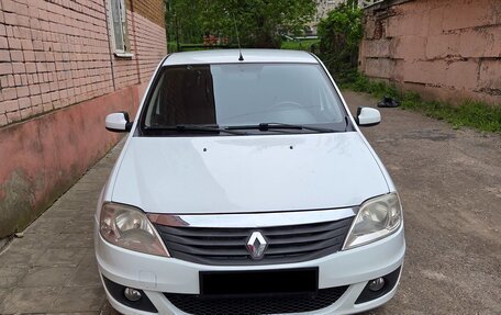 Renault Logan I, 2010 год, 600 000 рублей, 2 фотография