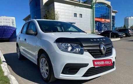 Renault Logan II, 2020 год, 890 000 рублей, 3 фотография