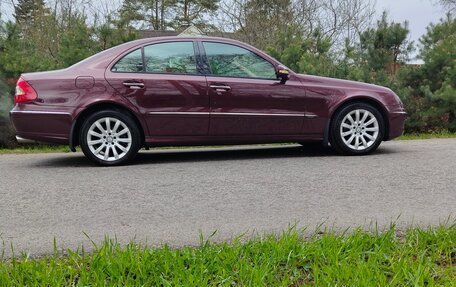 Mercedes-Benz E-Класс, 2007 год, 2 750 000 рублей, 5 фотография