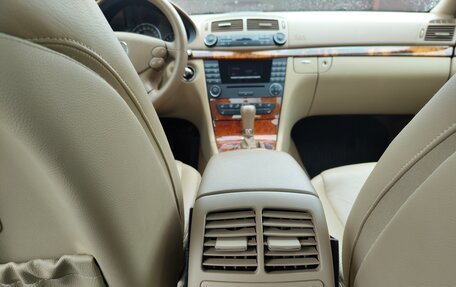 Mercedes-Benz E-Класс, 2007 год, 2 750 000 рублей, 9 фотография