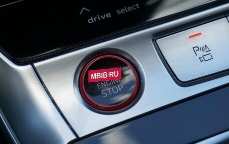 Audi RS 6, 2022 год, 15 862 000 рублей, 18 фотография