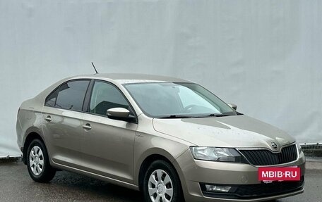 Skoda Rapid I, 2018 год, 1 080 000 рублей, 3 фотография