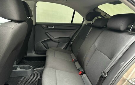 Skoda Rapid I, 2018 год, 1 080 000 рублей, 10 фотография