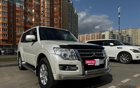 Mitsubishi Pajero IV, 2015 год, 3 600 000 рублей, 3 фотография