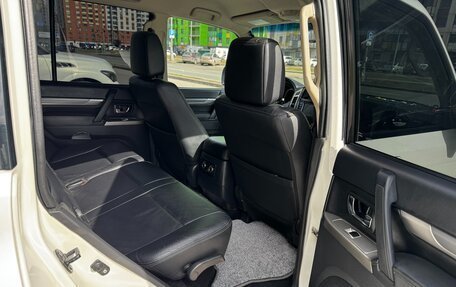 Mitsubishi Pajero IV, 2015 год, 3 600 000 рублей, 16 фотография