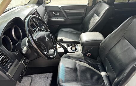 Mitsubishi Pajero IV, 2015 год, 3 600 000 рублей, 18 фотография