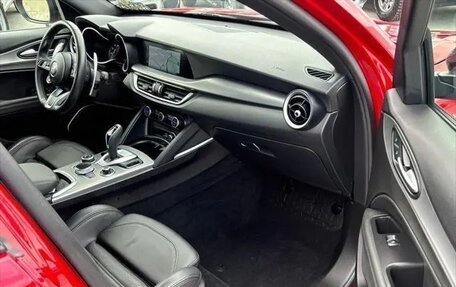Alfa Romeo Stelvio, 2022 год, 4 505 254 рублей, 22 фотография