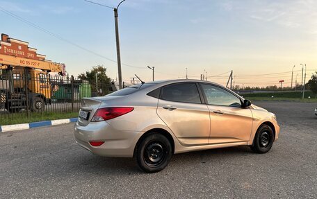 Hyundai Solaris II рестайлинг, 2011 год, 650 000 рублей, 5 фотография