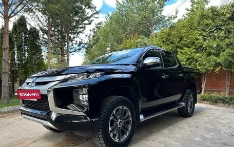 Mitsubishi L200 IV рестайлинг, 2021 год, 3 450 000 рублей, 14 фотография