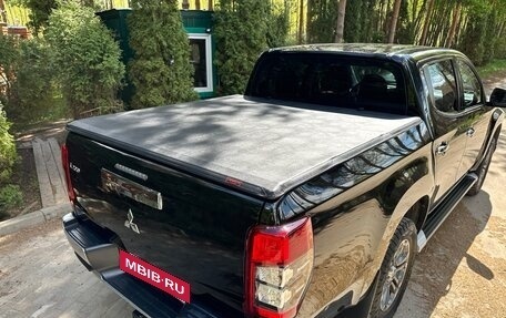 Mitsubishi L200 IV рестайлинг, 2021 год, 3 450 000 рублей, 8 фотография