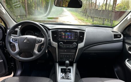 Mitsubishi L200 IV рестайлинг, 2021 год, 3 450 000 рублей, 23 фотография