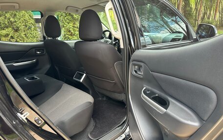 Mitsubishi L200 IV рестайлинг, 2021 год, 3 450 000 рублей, 28 фотография