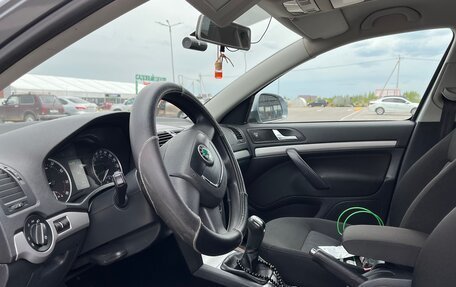 Skoda Octavia, 2011 год, 690 000 рублей, 12 фотография