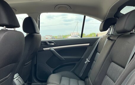 Skoda Octavia, 2011 год, 690 000 рублей, 10 фотография