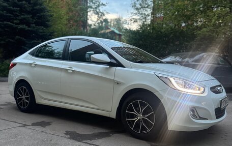 Hyundai Solaris II рестайлинг, 2014 год, 1 199 000 рублей, 4 фотография