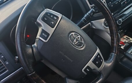 Toyota Land Cruiser 200, 2014 год, 4 500 000 рублей, 3 фотография