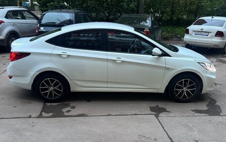 Hyundai Solaris II рестайлинг, 2014 год, 1 199 000 рублей, 13 фотография