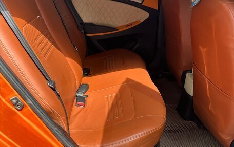 Hyundai Solaris II рестайлинг, 2015 год, 980 000 рублей, 5 фотография