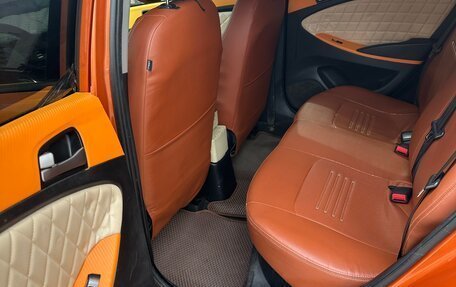 Hyundai Solaris II рестайлинг, 2015 год, 980 000 рублей, 7 фотография