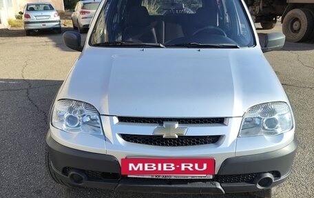 Chevrolet Niva I рестайлинг, 2012 год, 610 000 рублей, 12 фотография
