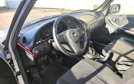 Chevrolet Niva I рестайлинг, 2012 год, 610 000 рублей, 17 фотография