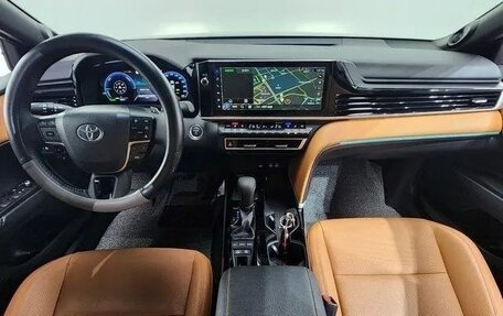 Toyota Camry, 2024 год, 5 550 000 рублей, 7 фотография