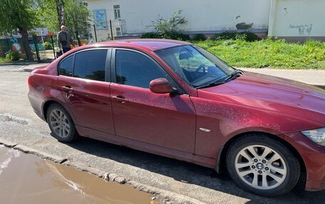 BMW 3 серия, 2010 год, 760 000 рублей, 2 фотография