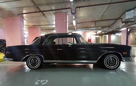 Mercedes-Benz W111, 1967 год, 6 000 000 рублей, 8 фотография