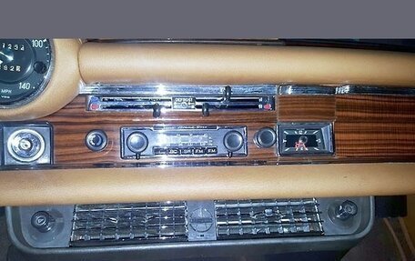 Mercedes-Benz W111, 1967 год, 6 000 000 рублей, 13 фотография