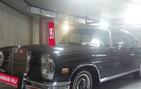 Mercedes-Benz W111, 1967 год, 6 000 000 рублей, 6 фотография