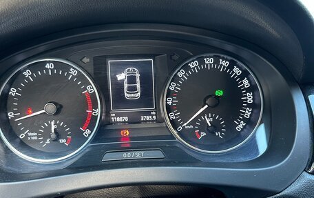 Skoda Rapid I, 2015 год, 1 375 000 рублей, 11 фотография