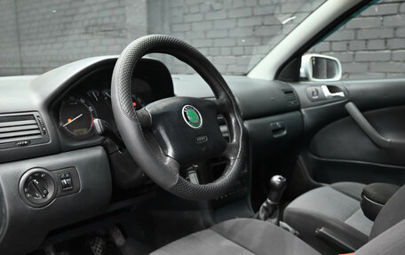 Skoda Octavia IV, 2002 год, 330 000 рублей, 16 фотография