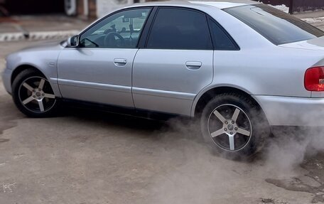 Audi A4, 2000 год, 600 000 рублей, 3 фотография