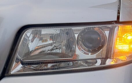 Audi A4, 2000 год, 600 000 рублей, 14 фотография
