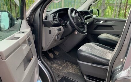Volkswagen Caravelle T6 рестайлинг, 2020 год, 5 200 000 рублей, 19 фотография