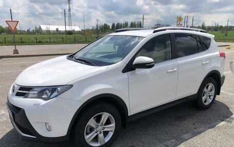 Toyota RAV4, 2014 год, 2 450 000 рублей, 1 фотография
